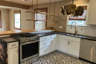 1916 W 39th St, Austin, TX 78731 - Photo 7