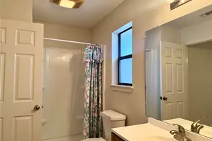 25 Salado Dr, New Braunfels, TX 78130 - Photo 11