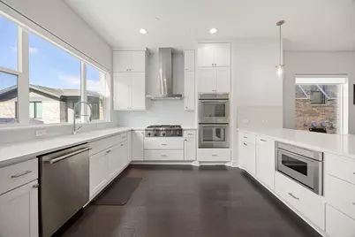 3900 Emory Peak Pass, Austin, TX 78731 - Photo 9