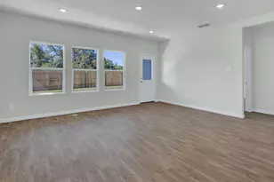 308 Denali Dr, Kyle, TX 78640 - Photo 13