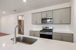 336 Fairfax Ave, San Marcos, TX 78666 - Photo 11