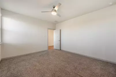 336 Fairfax Avenue, San Marcos, TX 78666 - Photo 17