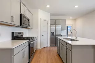 336 Fairfax Ave, San Marcos, TX 78666 - Photo 9