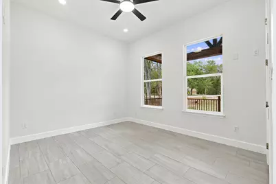 157 E Keanahalululu Lane, Bastrop, TX 78602 - Photo 15