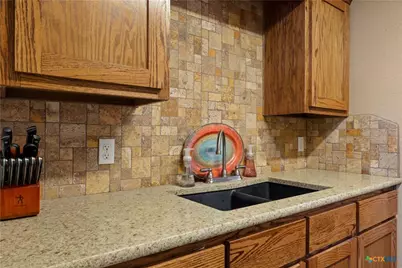 1239 Honor Lane, Temple, TX 76501 - Photo 7