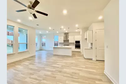 6009 Cimarron Ridge Lane, Austin, TX 78738 - Photo 9