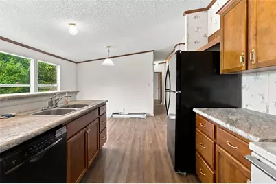 237 Clear Springs Drive, New Braunfels, TX 78130 - Photo 5