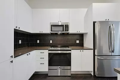 800 Embassy Drive #411, Austin, TX 78702 - Photo 7