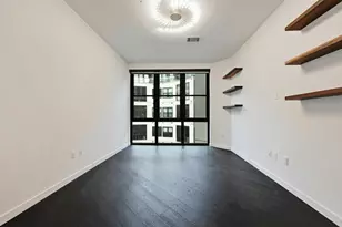 800 Embassy Dr, Austin, TX 78702 - Photo 17