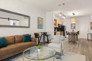 810 W St Johns Ave, Austin, TX 78752 - Photo 9