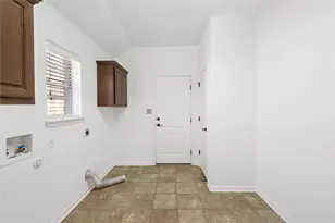 250 Maeves Way, Austin, TX 78737 - Photo 17