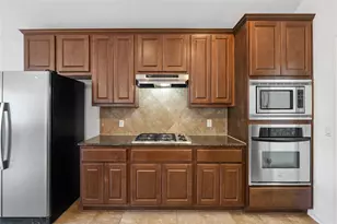 250 Maeves Way, Austin, TX 78737 - Photo 15