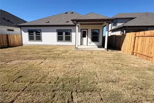 249 Red Tail Hawk Ln, Cedar Creek, TX 78612 - Photo 15