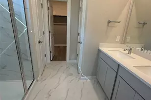 249 Red Tail Hawk Ln, Cedar Creek, TX 78612 - Photo 11