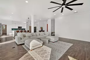 111 Starlight Path, Red Rock, TX 78662 - Photo 11