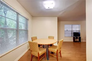 607 Bellevue Pl, Austin, TX 78705 - Photo 9