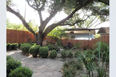 133 Hillcrest Drive, Luling, TX 78648 - Photo 25