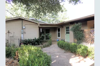 133 Hillcrest Drive, Luling, TX 78648 - Photo 27