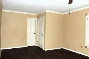 133 Hillcrest Dr, Luling, TX 78648 - Photo 13