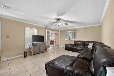 133 Hillcrest Drive, Luling, TX 78648 - Photo 11