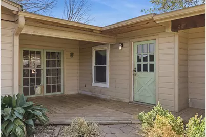 133 Hillcrest Drive, Luling, TX 78648 - Photo 23