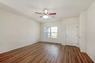 404 Spiny Lizard Ln, San Marcos, TX 78666 - Photo 11