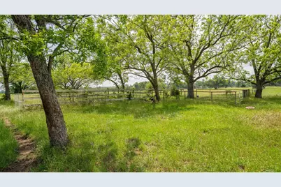 624 County Road 306, Rockdale, TX 76567 - Photo 13