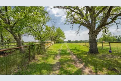 624 County Road 306, Rockdale, TX 76567 - Photo 11