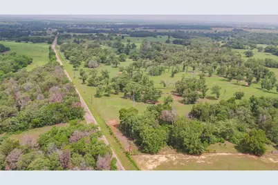 624 County Road 306, Rockdale, TX 76567 - Photo 31