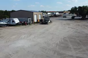 1951 South Magnolia, Luling, TX 78648 - Photo 19