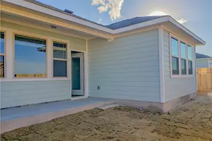 221 El Dorado Rd, Jarrell, TX 76537 - Photo 15