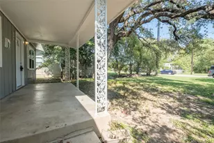 606 West St, Georgetown, TX 78626 - Photo 37