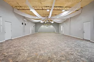 260 Ganado Dr, Kyle, TX 78640 - Photo 5