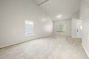 124 Steven St, Hutto, TX 78634 - Photo 9