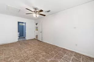 1107 Gardner Cove, Austin, TX 78721 - Photo 11
