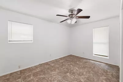 1107 Gardner Cove, Austin, TX 78721 - Photo 15