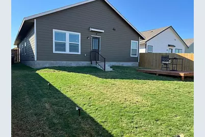 640 The Ugly Way, Jarrell, TX 76537 - Photo 3