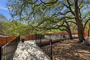 3100 Honey Tree Ln, Austin, TX 78746 - Photo 33