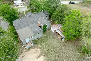 1006 Proctor St, Lockhart, TX 78644 - Photo 15