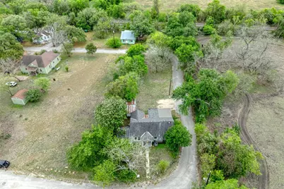 1006 Proctor Street, Lockhart, TX 78644 - Photo 3