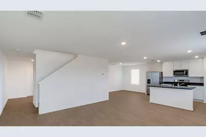 470 Bull Lake Circle, Buda, TX 78610 - Photo 5