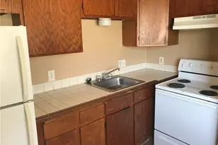 1638 Post Rd, San Marcos, TX 78666 - Photo 3