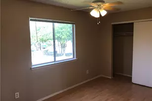 1638 Post Rd, San Marcos, TX 78666 - Photo 5