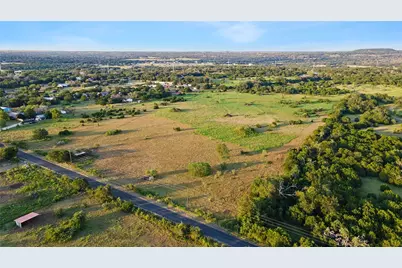 5274 County Road 200, Liberty Hill, TX 78642 - Photo 11