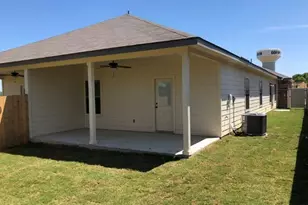 142 Samuel Dr, Buda, TX 78610 - Photo 11