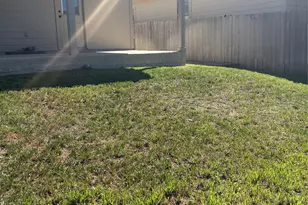 142 Samuel Dr, Buda, TX 78610 - Photo 13