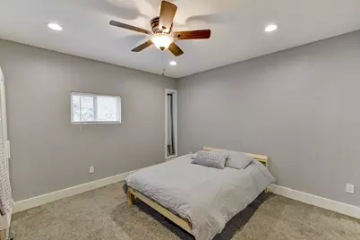 935 La Posada Drive #213, Austin, TX 78752 - Photo 17