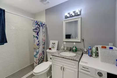 935 La Posada Drive #213, Austin, TX 78752 - Photo 19