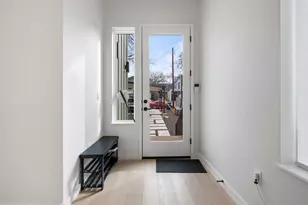 2912 E 13th St, Austin, TX 78702 - Photo 15