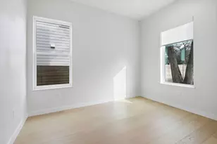 2912 E 13th St, Austin, TX 78702 - Photo 17